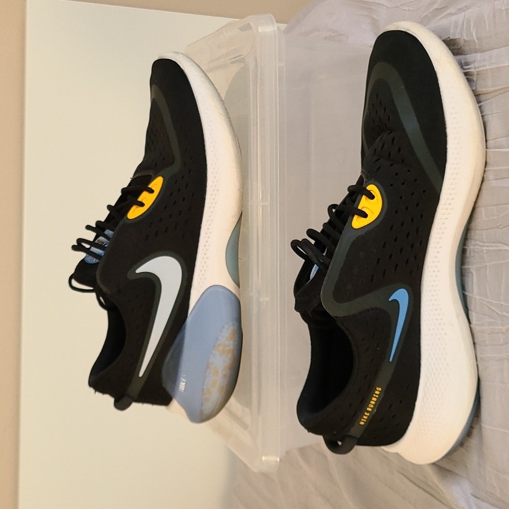 Nike Joyride Dual Run men's size 10 Running shoes